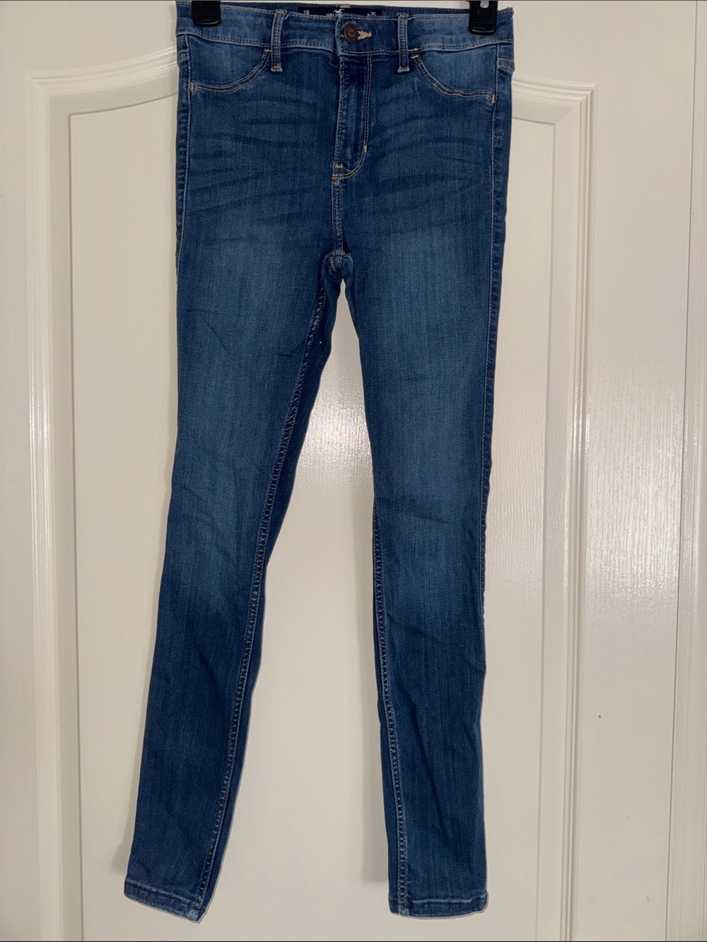 Classic Women's Blue Skinny Jeans